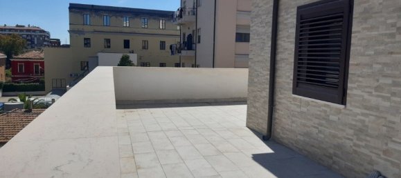 3 Schlafzimmer Villa in Pescara, Italy, Nr. 320743 30
