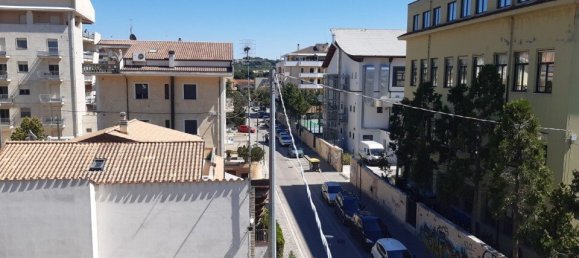 3 Schlafzimmer Villa in Pescara, Italy, Nr. 320743 31