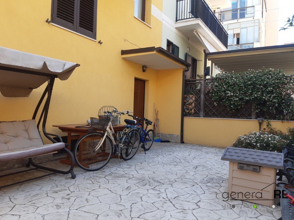 3 Schlafzimmer Villa in Pescara, Italy, Nr. 320743