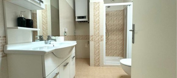 3 bedrooms House in Soave, Italy No. 318183 9