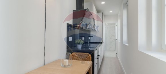 1 bedroom Duplex in Lisbon, Portugal No. 70843 2