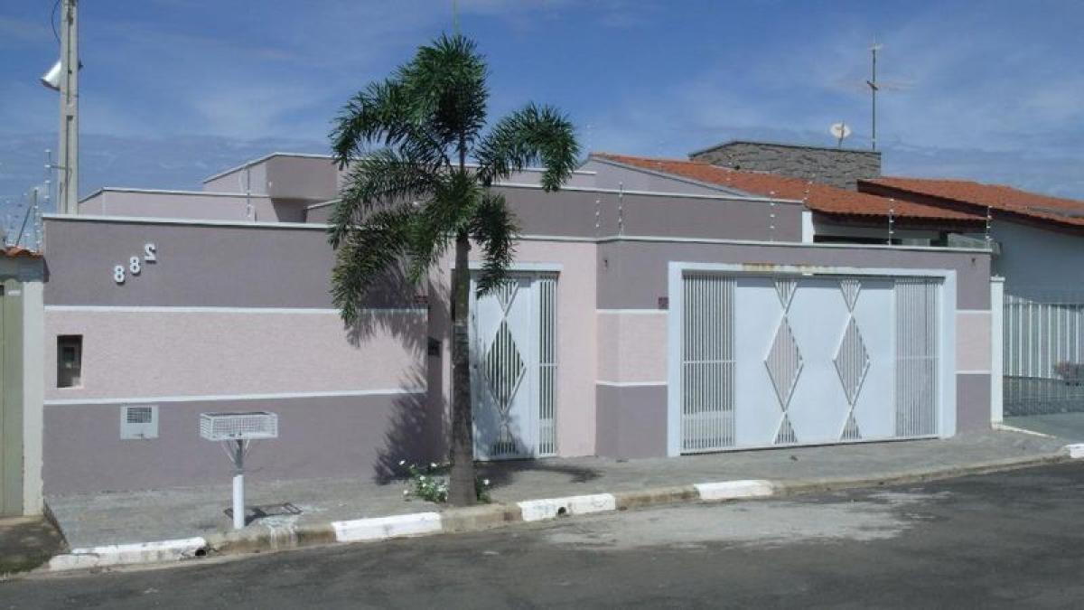 Дом с 4 спальнями в Сан-Паулу, Бразилия № 534981