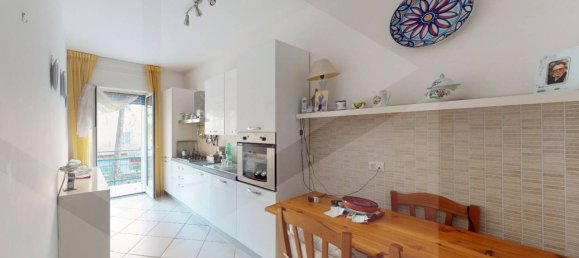 2 rooms Apartment in San Giorgio a Cremano, Italy No. 24199 16