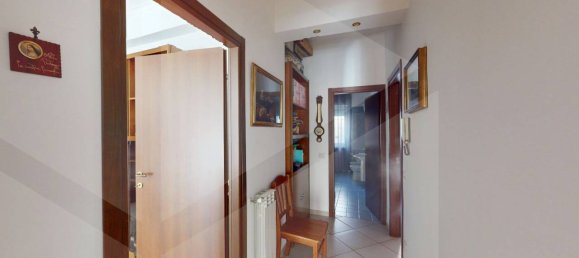 2 rooms Apartment in San Giorgio a Cremano, Italy No. 24199 8