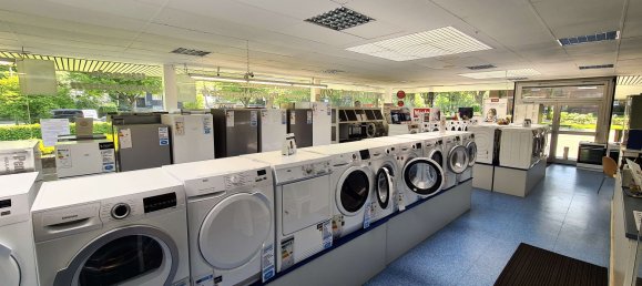 220m² Building in Gelsenkirchen, Germany No. 369251 5