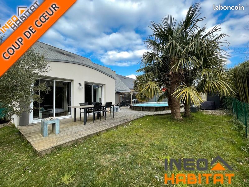 5 bedrooms House in La Meziere, France No. 49995