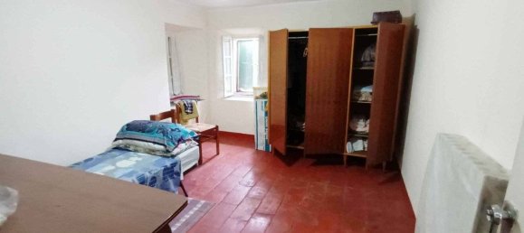 4 bedrooms House in Castelnovo ne' Monti, Italy No. 74792 6