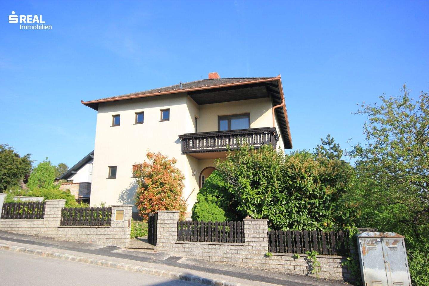 Casa de 6 habitaciónes en Wolkersdorf im Weinviertel, Austria No. 126741