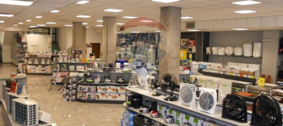 Imóvel comercial de 3 divisões em Paternò, Italy N.º 136866 5