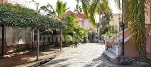 4 Schlafzimmer Villa in Varazze, Italy, Nr. 165773 72