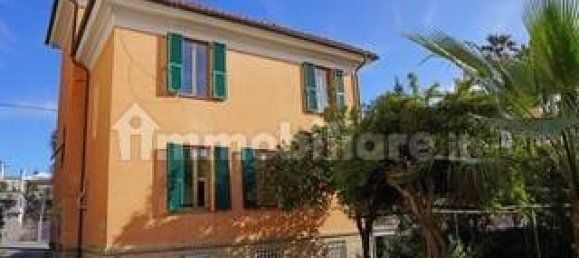 4 Schlafzimmer Villa in Varazze, Italy, Nr. 165773 57