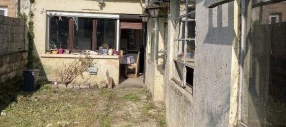 4 bedrooms House in Saint-Quentin, France No. 44104 8