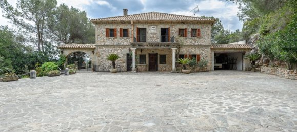 7 bedrooms House in Pollenca, Spain No. 30645 5