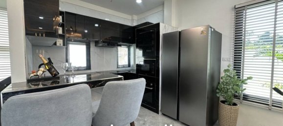 4 bedrooms Villa in Surat Thani, Thailand No. 26744 10