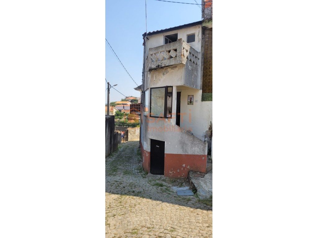 Casa de 3 dormitorios en Castanheiro do Sul, Portugal No. 295784