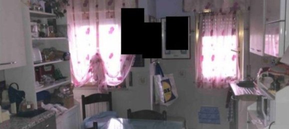 7 rooms Apartment in Pescara, Italy No. 93465 11