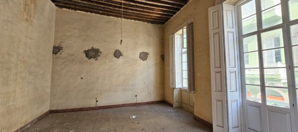 Дом с 14 спальнями в Лас-Пальмас-де-Гран-Канария, Испания № 189086 20