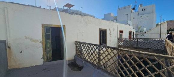 Дом с 14 спальнями в Лас-Пальмас-де-Гран-Канария, Испания № 189086 34