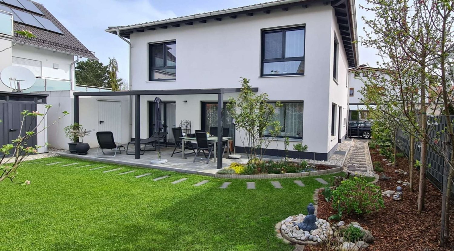 Villa de 5 habitaciónes en Rosenheim, Germany No. 272857