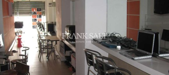 Café / restaurant à Gzira, Malta 44m² No. 12543 2