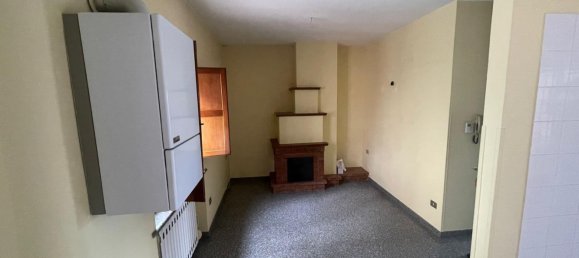 3 Schlafzimmer Wohnung in Picerno, Italy, Nr. 319390 4