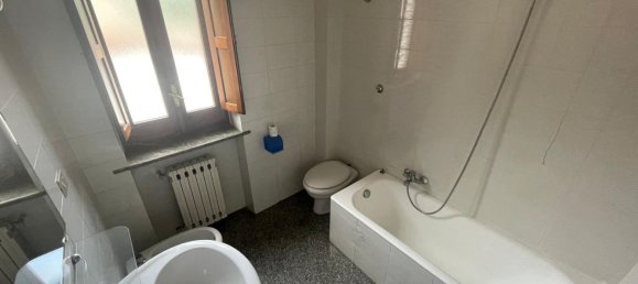 3 Schlafzimmer Wohnung in Picerno, Italy, Nr. 319390 6