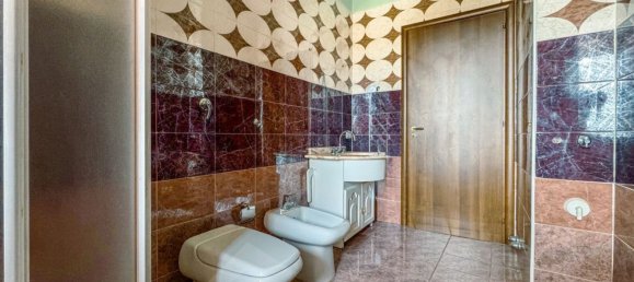 7 Schlafzimmer Villa in Piedmont, Italy, Nr. 377483 26