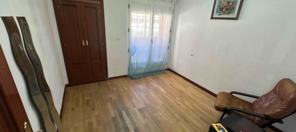 2 Schlafzimmer Wohnung in Leon, Spain, Nr. 190646 4