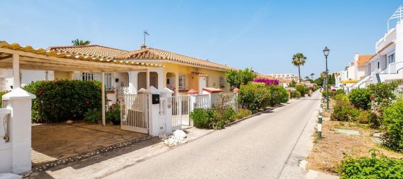 Adosado de 2 dormitorios en Torrox Costa, Spain No. 179043 25