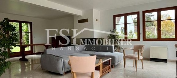 Дом с 4 спальнями в Сен-Лё-ла-Форе, Франция № 308629 4