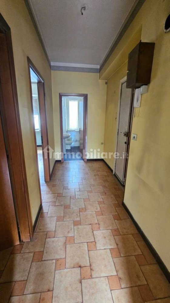 2 غرف نوم شقة في Avezzano, Italy رقم 269070