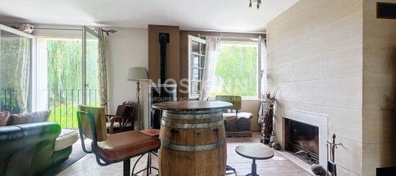 Дом с 4 спальнями в Преси-сюр-Уаз, Франция № 267486 8