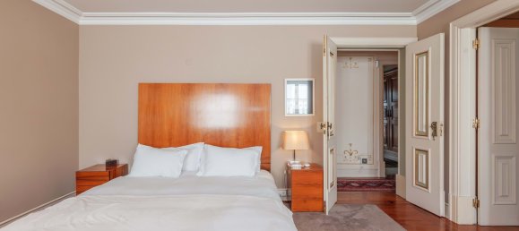 5 bedrooms Castles in Lisbon, Portugal No. 102302 38