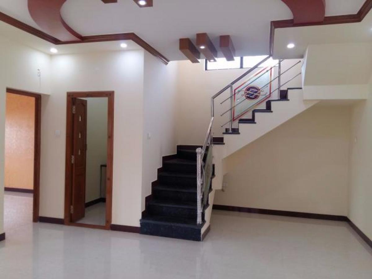 Casa de 3 dormitorios en Palakkad, India No. 52047