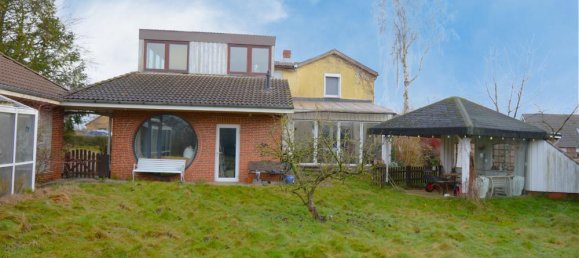 Здание с 4 спальнями в Дитмаршен, Германия № 71858 15