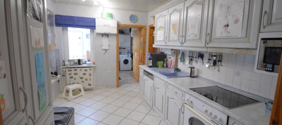 Здание с 4 спальнями в Дитмаршен, Германия № 71858 2