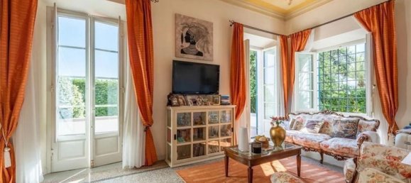 Villa de 2 habitaciónes en Forte dei Marmi, Italy No. 309992 11