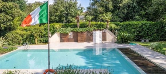 Villa de 2 habitaciónes en Forte dei Marmi, Italy No. 309992 19