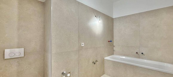 4 rooms Apartment in Meidling, Austria No. 159226 13