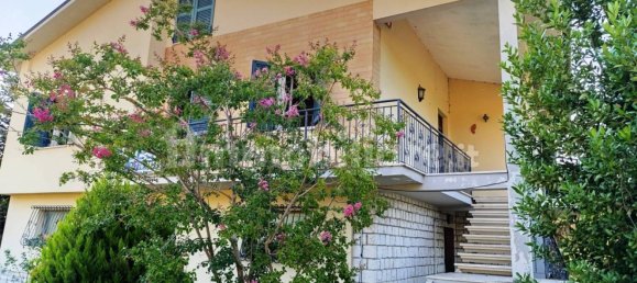 2 chambres Villa à San Ginesio, Italy No. 294772 5