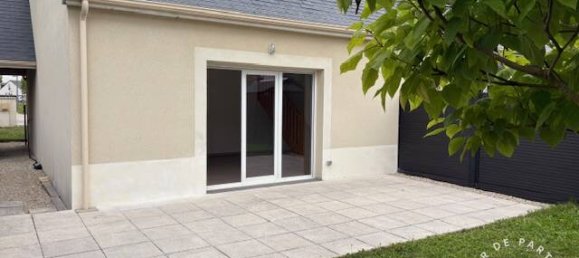 3 Schlafzimmer Haus in Chaingy, France, Nr. 333489 2
