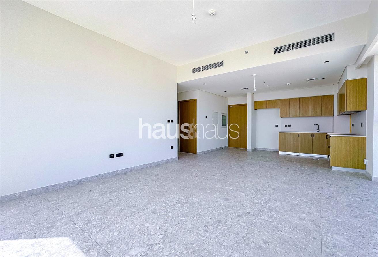 Apartamento T3 em Dubai, UAE N.º 100010
