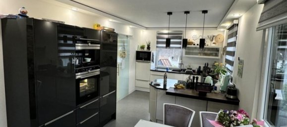 Adosado de 6 habitaciónes en Oberbergischer, Germany No. 337442 9