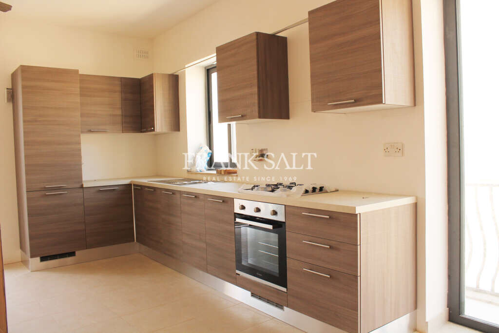 3 bedrooms Apartment in San Gwann, Malta No. 8873