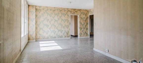 2 bedrooms Apartment in Villeurbanne, France No. 285142 4