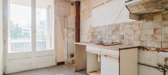 2 bedrooms Apartment in Villeurbanne, France No. 285142 3