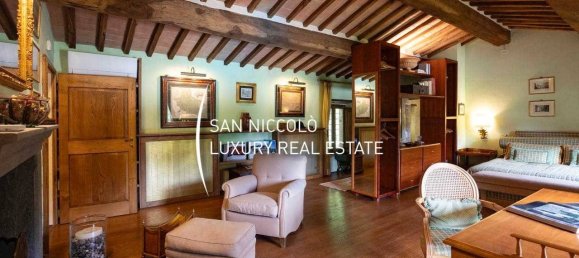 4 bedrooms Villa in Radicondoli, Italy No. 196302 27