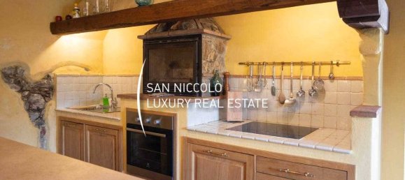 4 bedrooms Villa in Radicondoli, Italy No. 196302 6