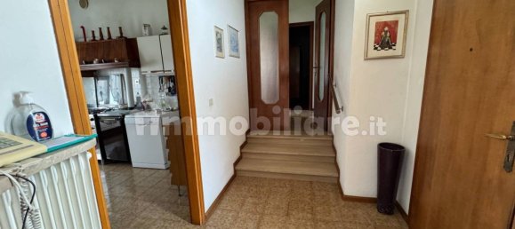 Вилла с 4 спальнями в Удине, Италия № 333140 5