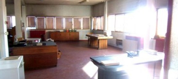 4-Zimmer Grundstück in Baranzate, Italy, Nr. 232814 2